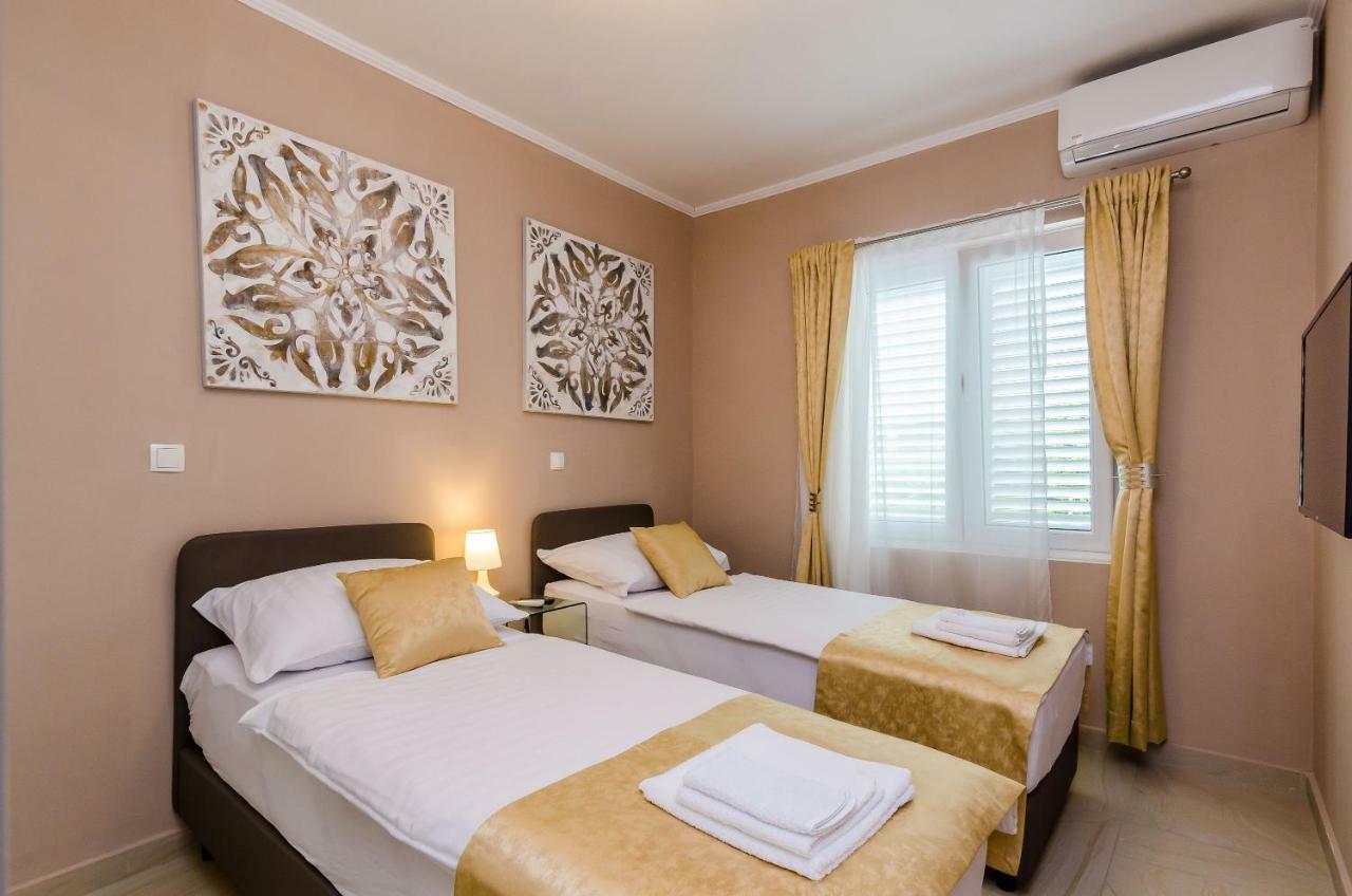 Apartment Jelena *